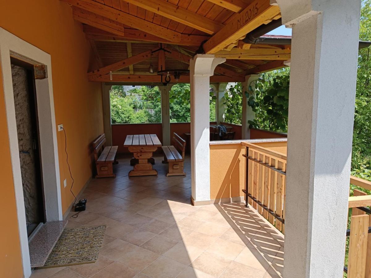 Apartma Tija Apartment Tolmin Exterior foto